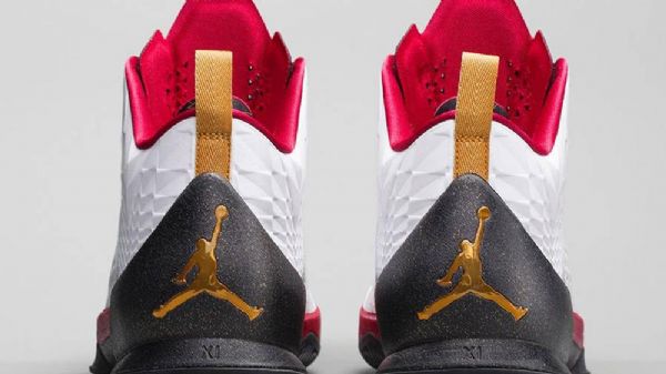 Nike Air Jordan Melo M11 Miesten Joulukengät Valkoiset