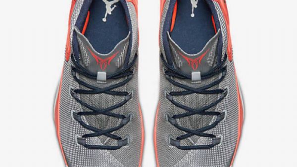Nike Air Jordan Melo M12 Hyper-kengät Miehille Oranssi