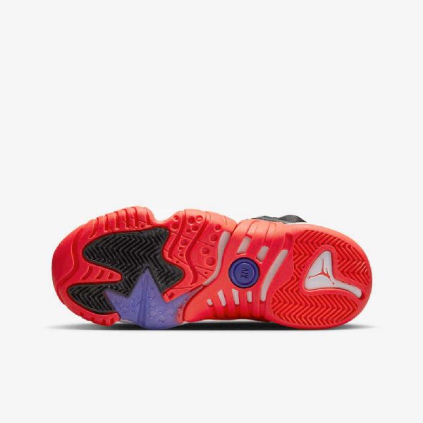 Nike Jumpman Two Trey Kengät Lapsille Musta Tummanvalkoinen Punainen