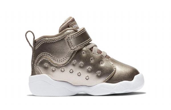 Nike Air Jordan Jumpman Team 2 Se Kulta Td Kengät Lapsille Hopea