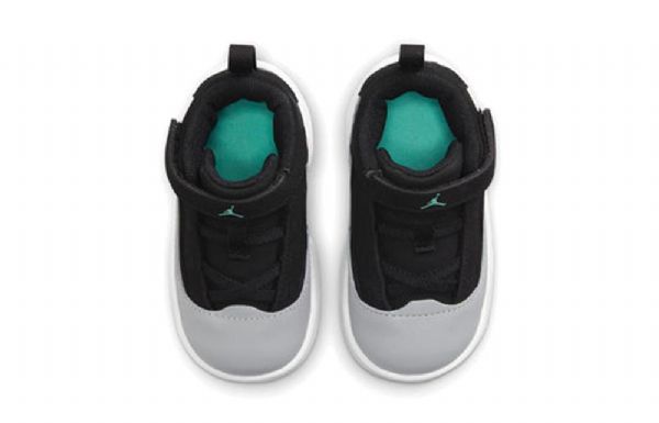Nike Air Jordan Max Aura 2 Td Kengät Lapsille Musta Harmaa