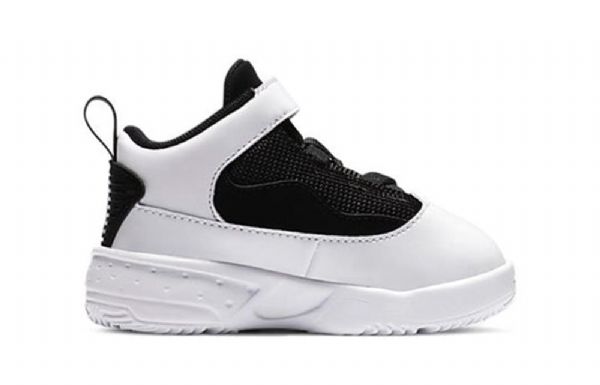 Nike Air Jordan Max Aura 2 Td Kengät Lapsille Mustavalkoinen