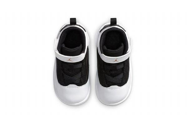 Nike Air Jordan Max Aura 2 Td Kengät Lapsille Mustavalkoinen