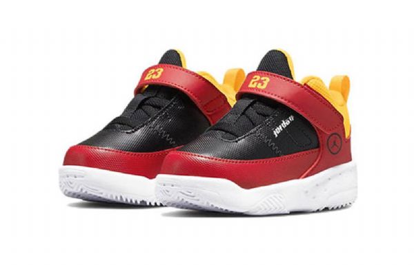 Nike Air Jordan Max Aura 3 Se Td Tennarit Lapsille Musta Punainen Kulta