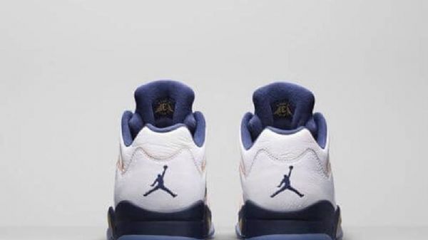 Nike Air Jordan 5 Matalat Topit Dunk From Above Kengät Miehille Valkoinen Laivastonsininen