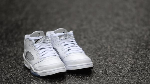 Nike Air Jordan 5 Matalat Topit Gs Miesten Kengät Valkoinen Musta