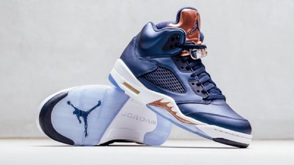 Nike Air Jordan 5 Pronssikengät Miehille Laivastonsininen