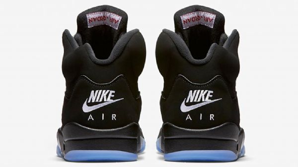 Nike Air Jordan 5 Retro-kengät Miehille Musta