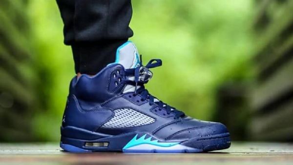 Nike Air Jordan 5 Retrokengät Miehille Laivastonsininen