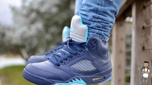 Nike Air Jordan 5 Retrokengät Miehille Laivastonsininen