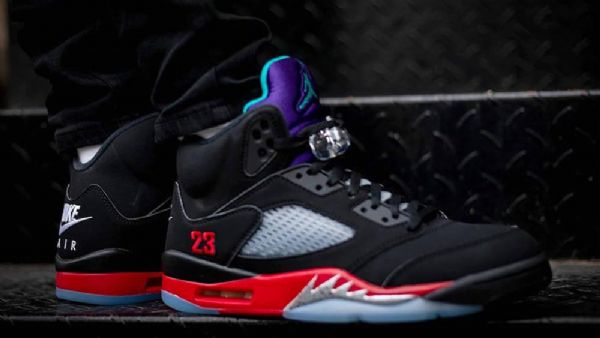 Nike Air Jordan 5 Top 3 Kengät Miehille Musta