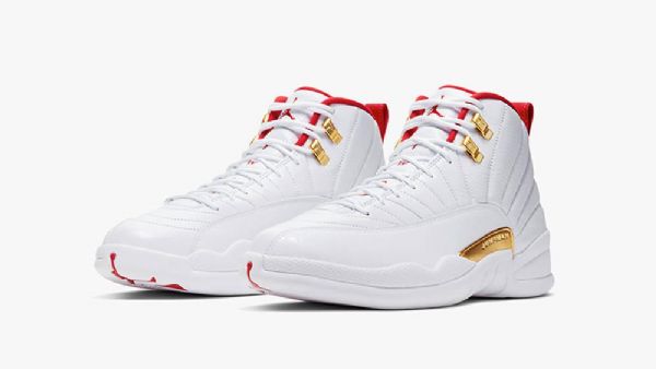 Nike Air Jordan 12 Fiba Kengät Miehille Valkoinen