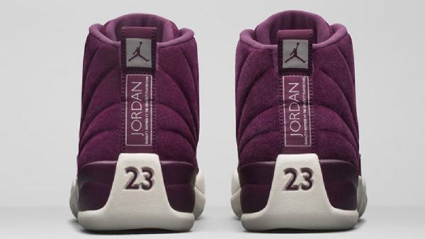 Nike Air Jordan 12 Kengät Miehille Burgundy