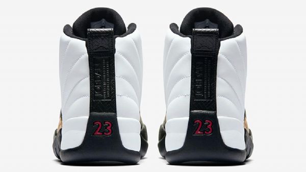Nike Air Jordan 12 Kiinalaisen Uudenvuoden Kengät Miehille Valkoinen Musta