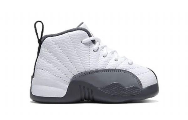 Nike Air Jordan 12 Retro Bt Koripallokengät Lapsille Tummanharmaa
