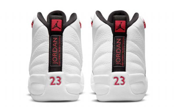 Nike Air Jordan 12 Retro Gs Koripallokengät Miehille Valkoinen