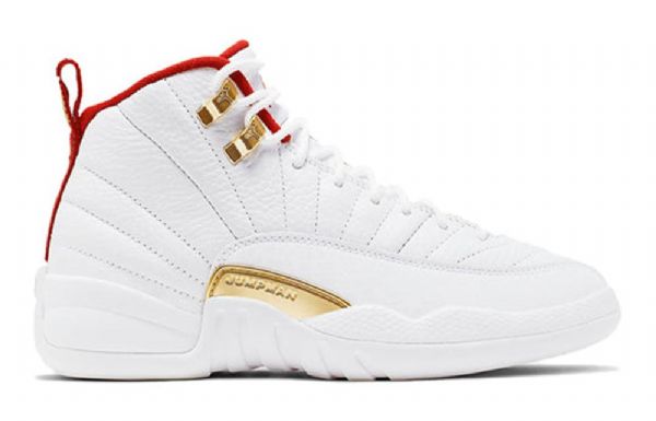 Nike Air Jordan 12 Retro Gs Koripallokengät Miehille Valkoinen Punainen