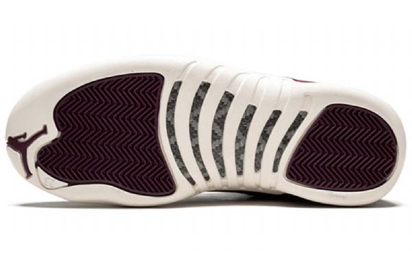 Nike Air Jordan 12 Retro Koripallokengät Miehille Burgundy