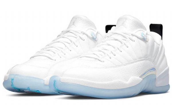 Nike Air Jordan 12 Retro Matalat Topit Koripallokengät Miehille Valkoinen
