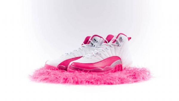 Nike Air Jordan 12 Retro Vivid Kengät Miehille Pinkki Valkoinen