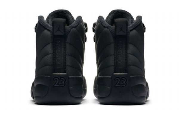 Nike Air Jordan 12 Retro Winterized Ps Koripallokengät Miehille Musta