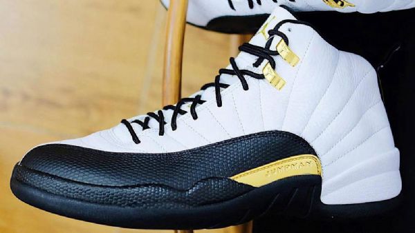 Nike Air Jordan 12 Royalty Naisten Kengät Valkoinen Musta