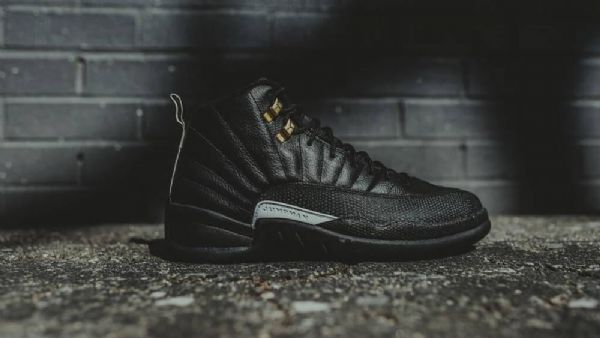 Nike Air Jordan 12 The Master Kengät Miehille Musta