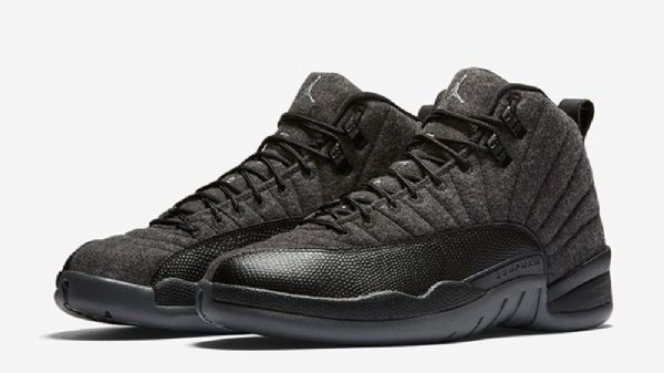 Nike Air Jordan 12 Villakengät Miehille Musta