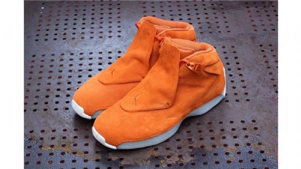 Nike Air Jordan 18 Mokkanahka Kengät Miehille Oranssi