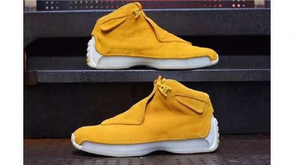Nike Air Jordan 18 Mokkanahkaiset Miesten Kengät Keltainen