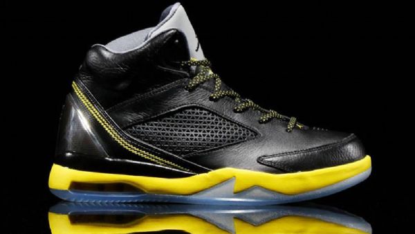 Nike Air Jordan Future Flight Remix Kengät Miehille Musta Keltainen