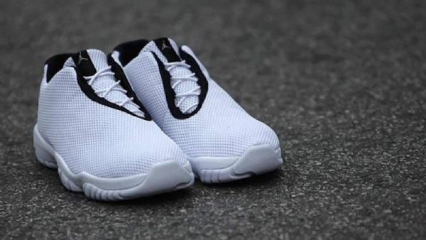 Nike Air Jordan Future Low Tops Kengät Miehille Valkoinen