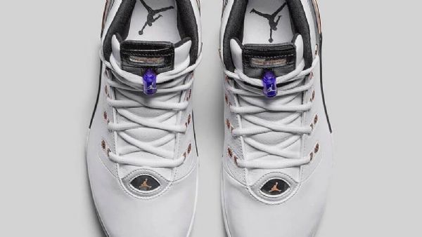 Nike Air Jordan 17 Kuparikengät Miehille Mustavalkoinen
