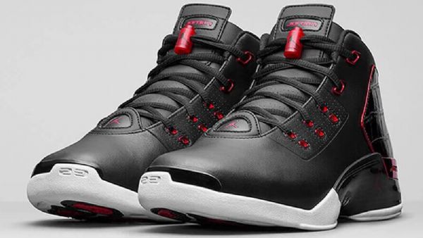 Nike Air Jordan 17+ Retro Bulls Kengät Miehille Mustat